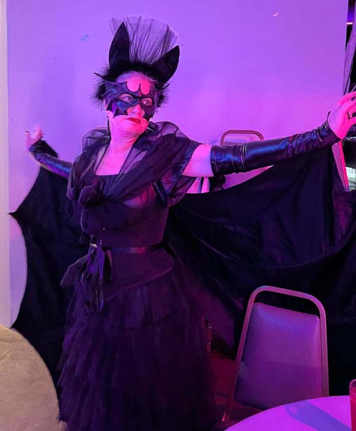 November Winner in monthly $25 gift certificate drawing to EvaDress.com!