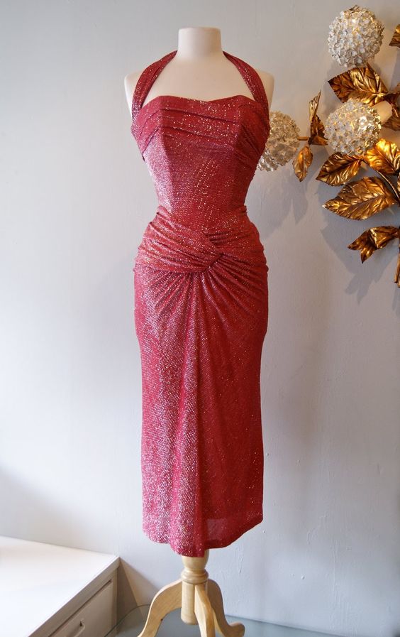 An EvaDress 'Advents-Kalendar' of RED! Day 5