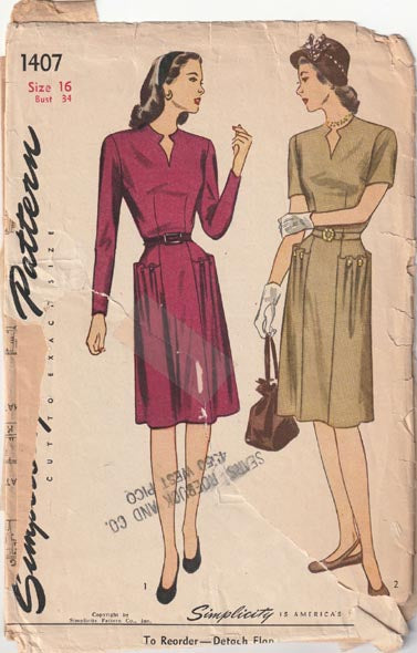 1945 One-Piece Dress with Keyhole Neckline, Original Simplicity 1407 34" bust